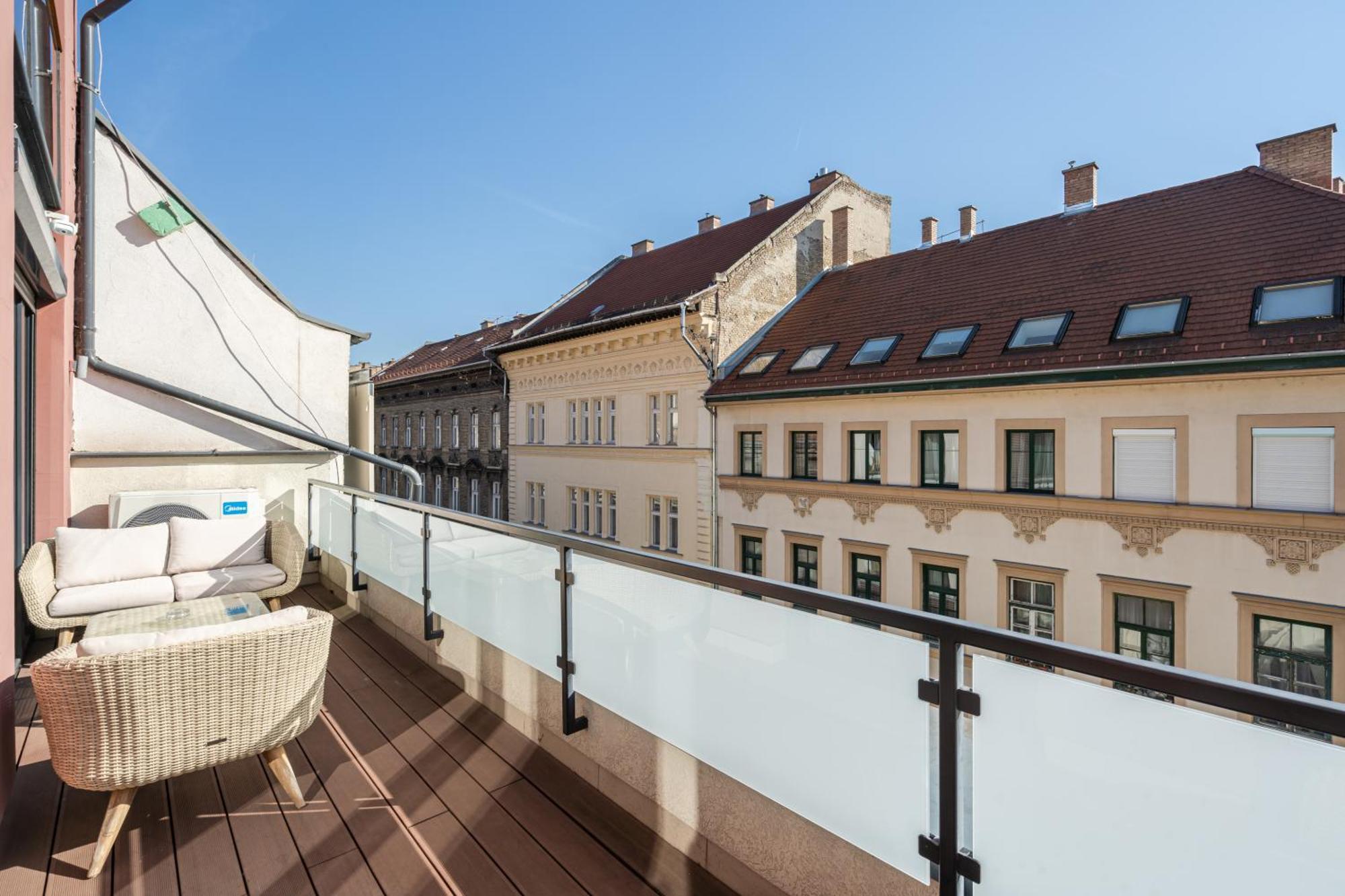 Kiraly 44 Luxury Apartment With Free Parking Budapest Exterior foto